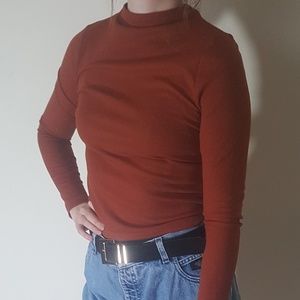 Forever 21 NWT Mock Neck Crop Long Sleeve